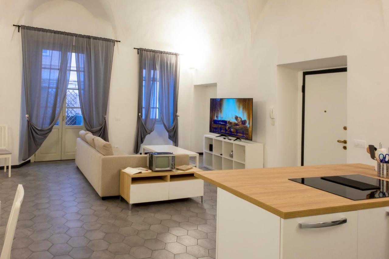 Archivolto Del Teatro Hotel Albenga Exterior foto